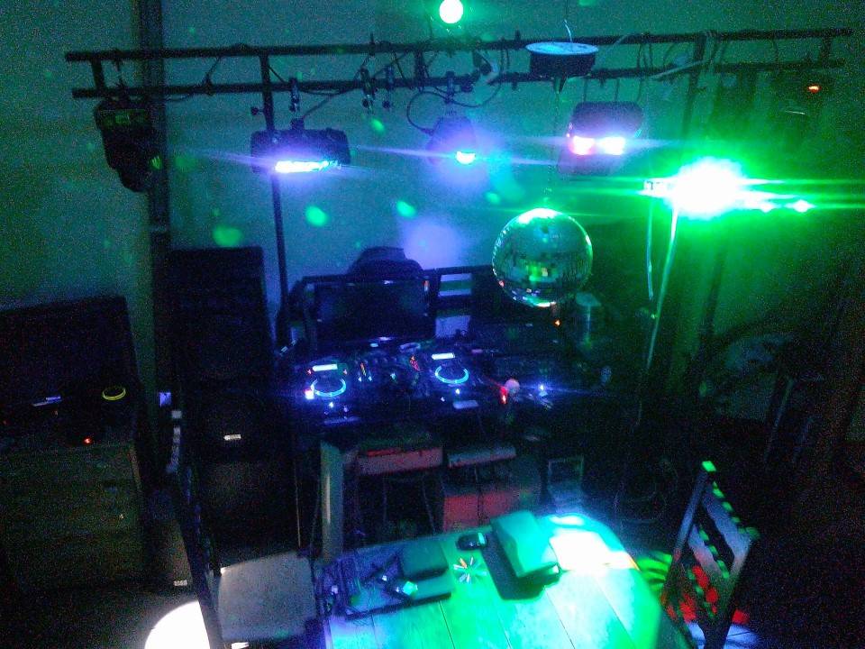 set up dj